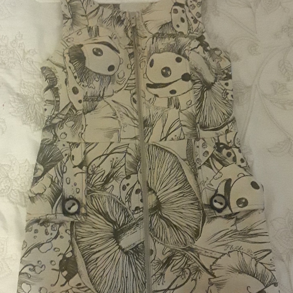 Dress - Picture 5 of 6